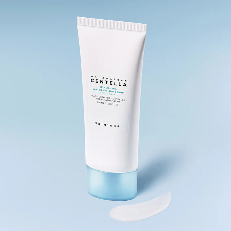 SKIN1004 Madagascar Centella Hyalu-Cica Water-Fit Sun Serum SPF 50+ PA++++ 50 ml – Hydraterende Zonnebescherming voor Gevoelige Huid