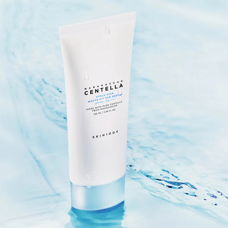 SKIN1004 Madagascar Centella Hyalu-Cica Water-Fit Sun Serum SPF 50+ PA++++ 50 ml – Hydraterende Zonnebescherming voor Gevoelige Huid